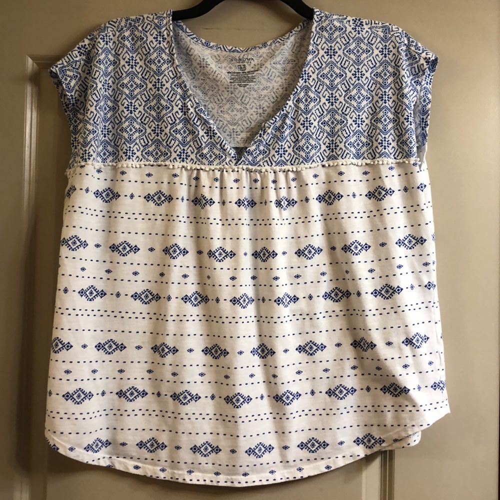 Sonoma blue and white cap sleeve tee